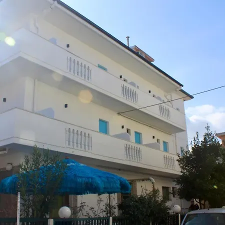 Tuo Mare Hotel 3*